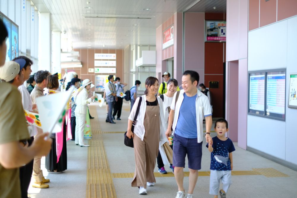 2023/8/19【開花状況】ヒマワリは明日8/20まで！JR特別列車運行＆音の花束コンサート開催