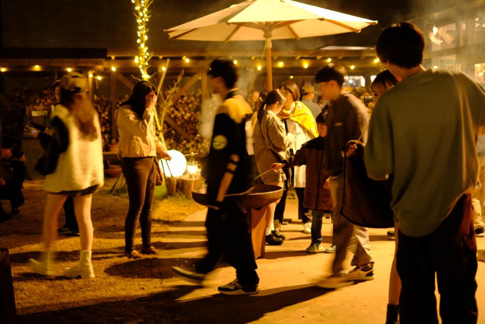 開花状況より、明日から入園料金が変更になります